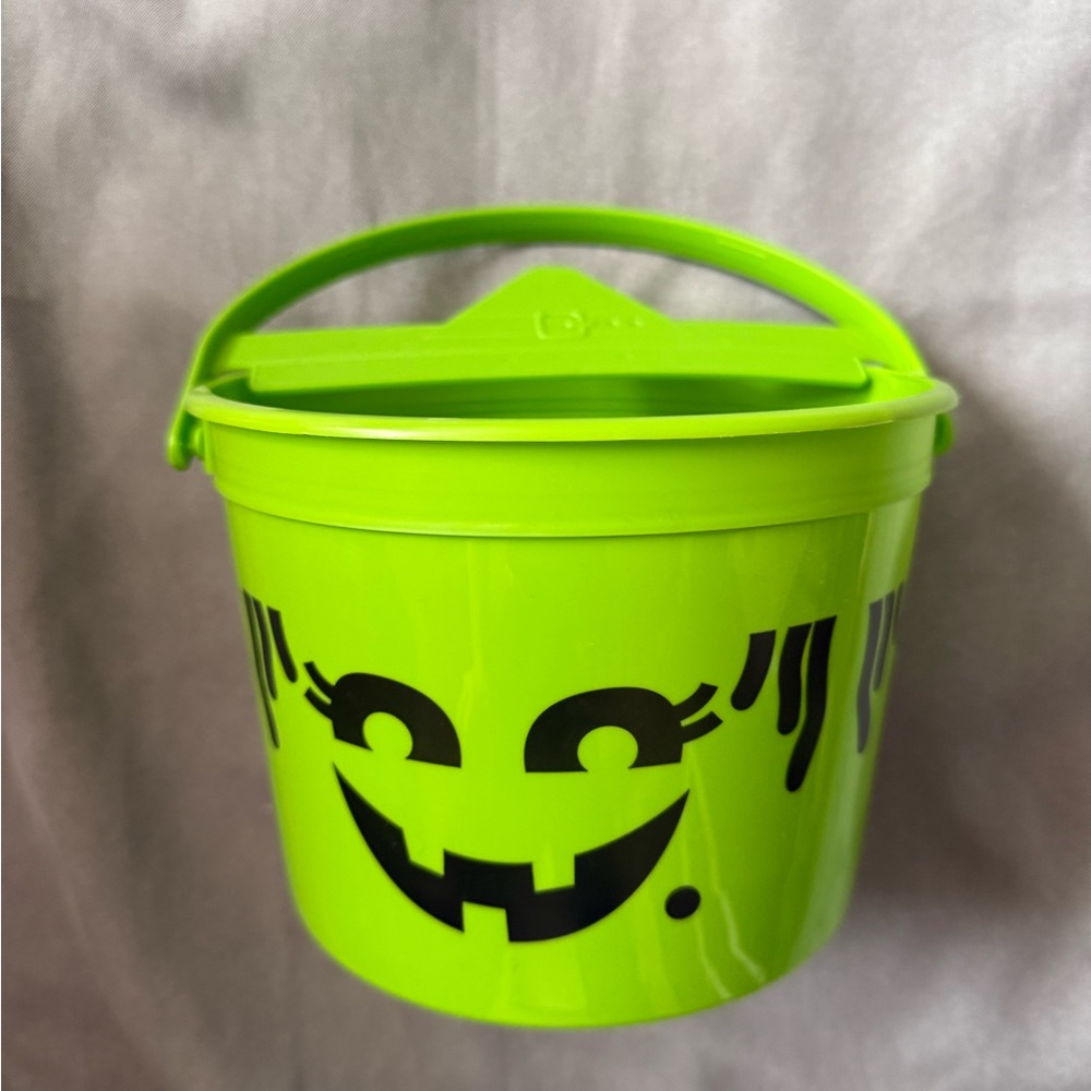 McDonald’s McGoin Halloween Happy Meal Boo Bucket